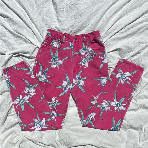 rodeo Denim - Vintage Rodeo Floral Pink High-Waisted Mom Jeans
